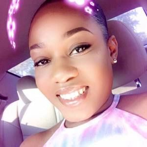 Meet your Posher, Tiara